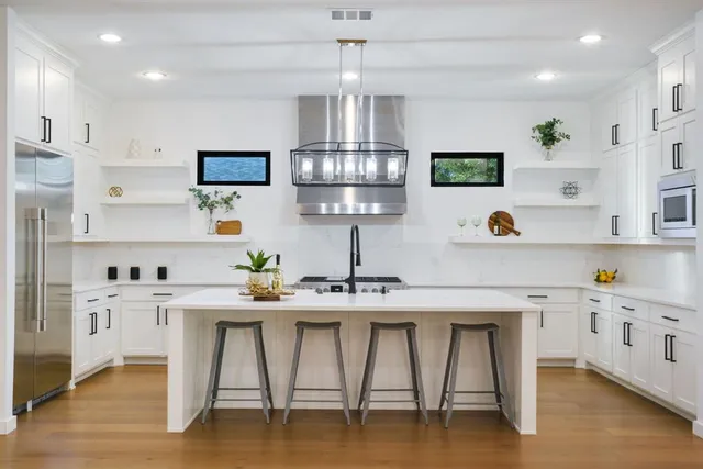 $1,600,000 | 15150 Wildvine Drive, Dallas, TX 75248