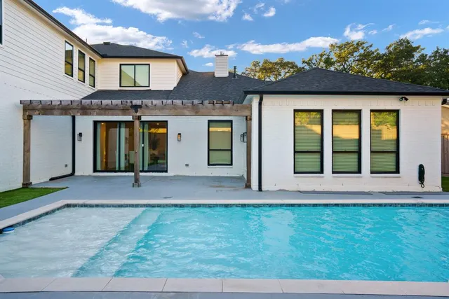 $1,600,000 | 15150 Wildvine Drive, Dallas, TX 75248