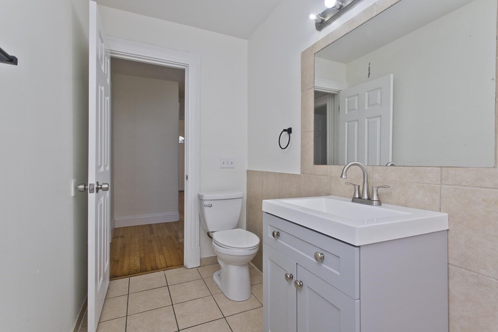 18 Greenacre Square Springfield, MA 01105 - Photo 25 of 35