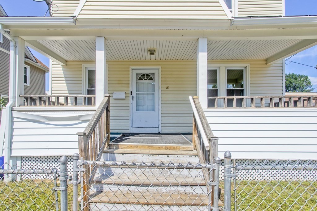 18 Greenacre Square Springfield, MA 01105 - Photo 31 of 35