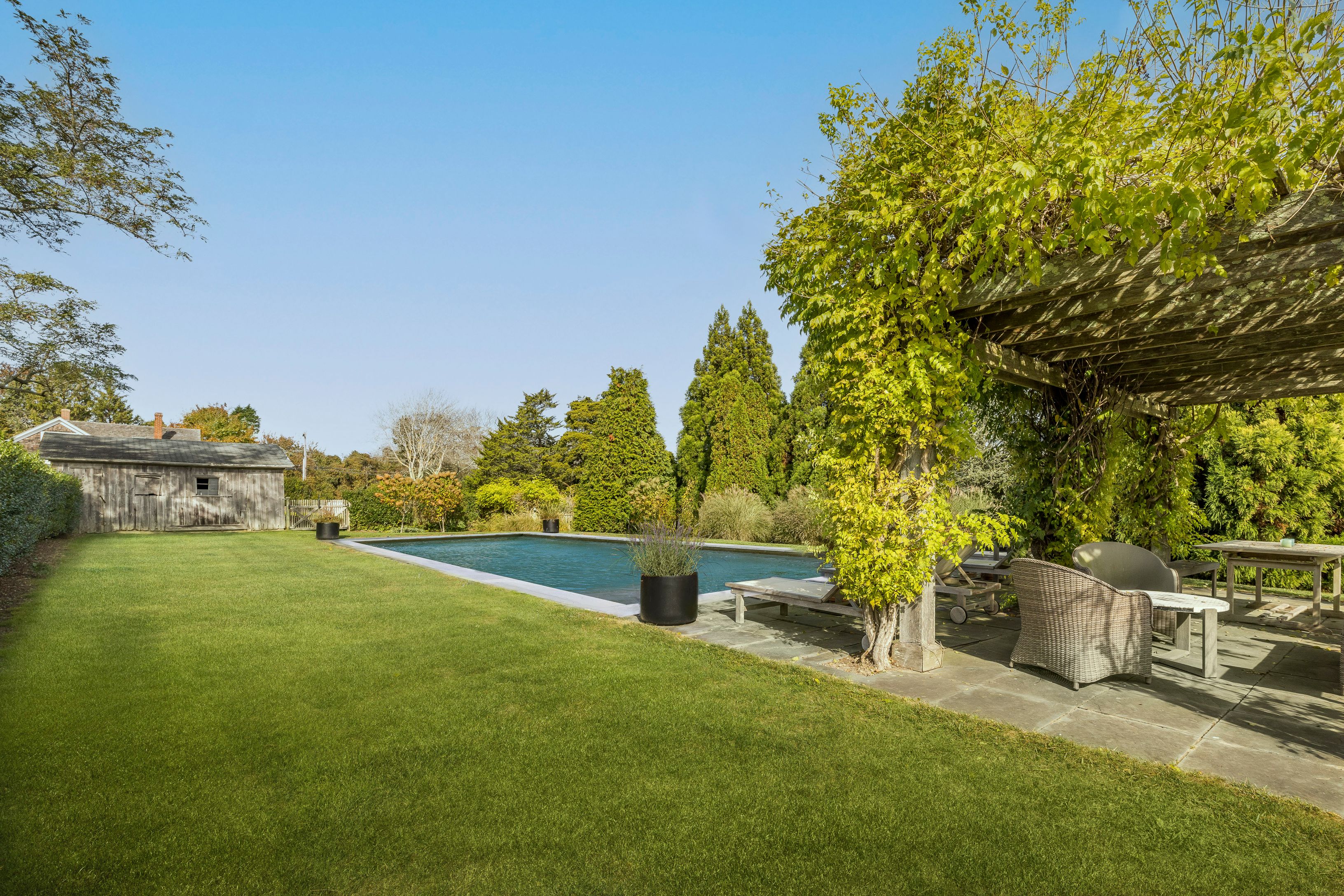 565 Hedges Lane Sagaponack, NY 11962 - Photo 18 of 19