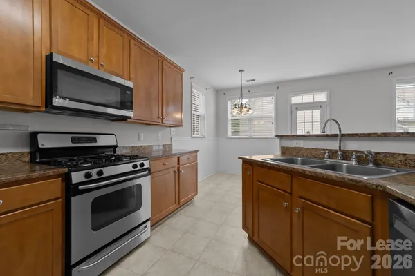 $2,300 | 18714 Coverdale Court, Cornelius, NC 28031