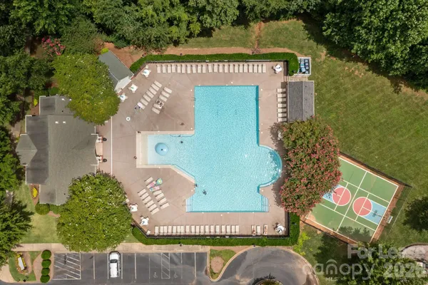 $2,300 | 18714 Coverdale Court, Cornelius, NC 28031