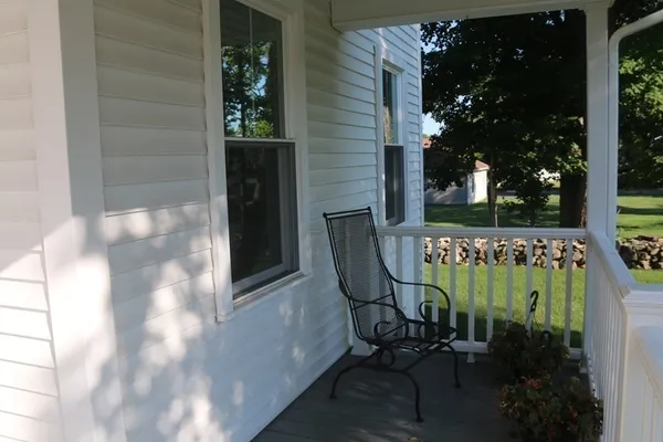 $2,600 | 79 North Main Street, Unit A, Belchertown, MA 01007
