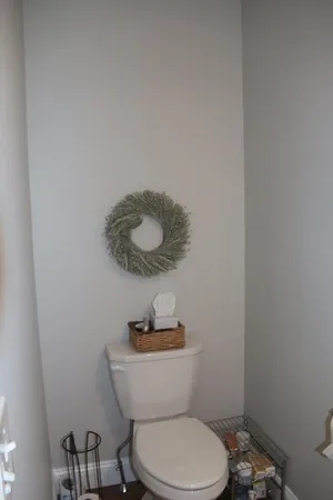 $2,600 | 79 North Main Street, Unit A, Belchertown, MA 01007