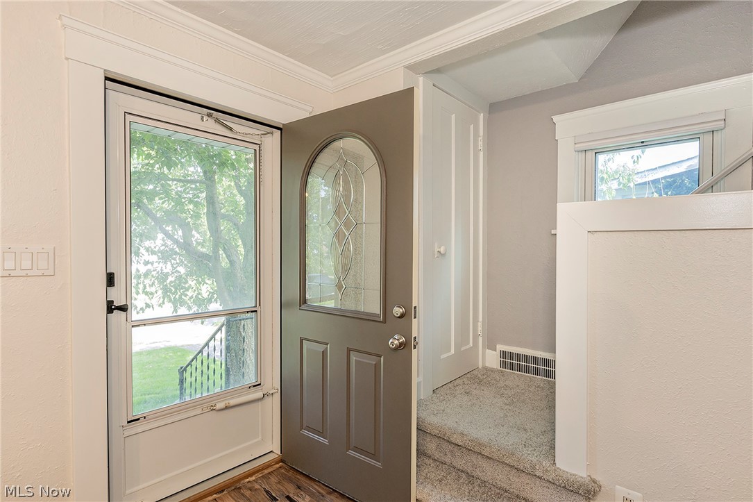 1411 Belrose Road Mayfield Heights, OH 44124 - Photo 2 of 50 Entry Door