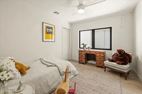 $3,085,000 | 4035 East McDonald Drive, Phoenix, AZ 85018