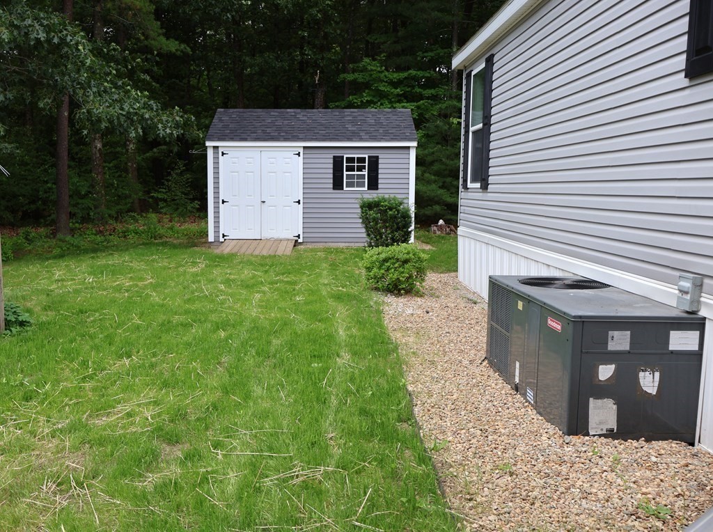 15 2nd Street Merrimac, MA 01860 - Photo 27 of 31 a front view of house with yard