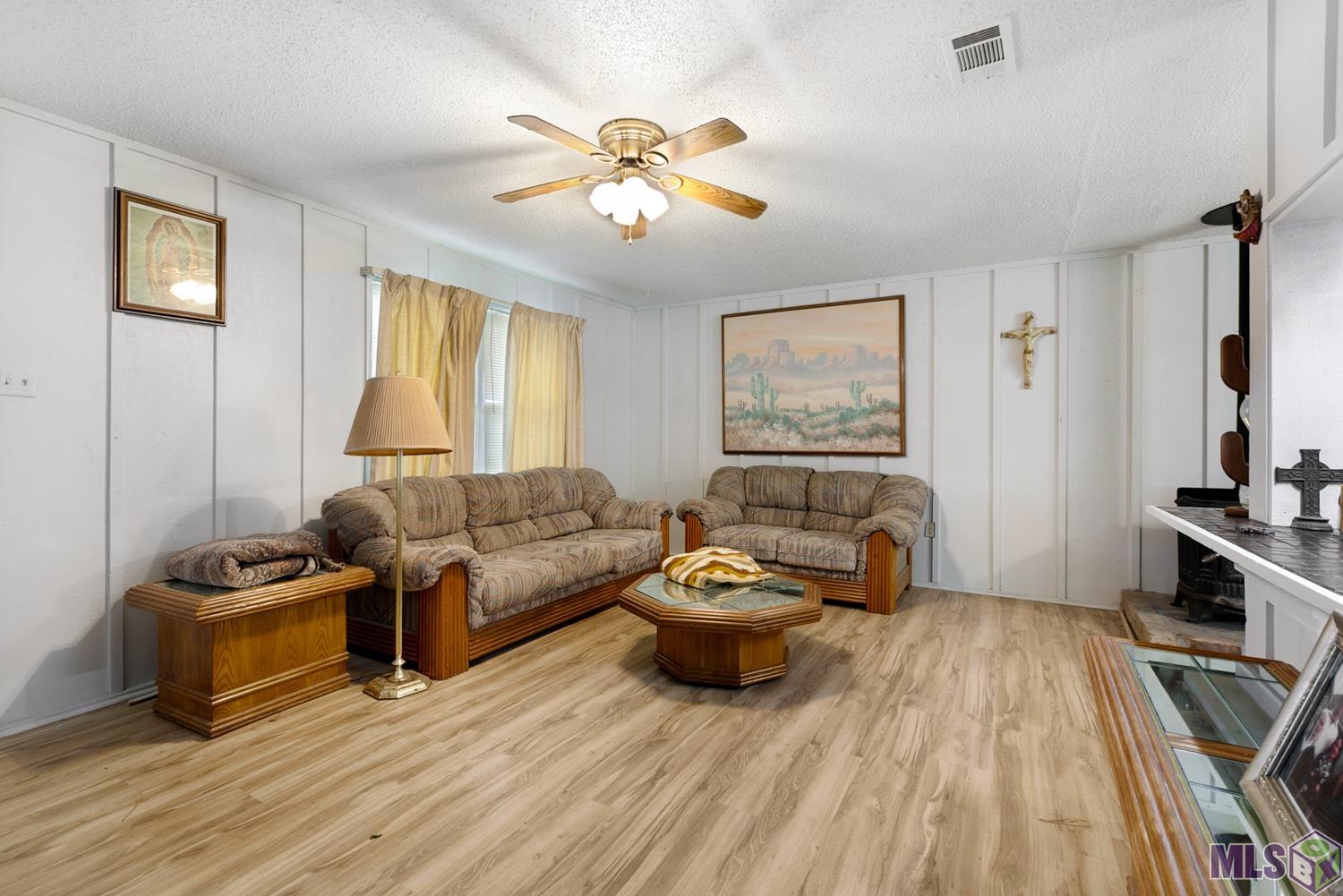 5524 Hooper Road Baton Rouge, LA 70811 - Photo 3 of 14 Gallery Image 3