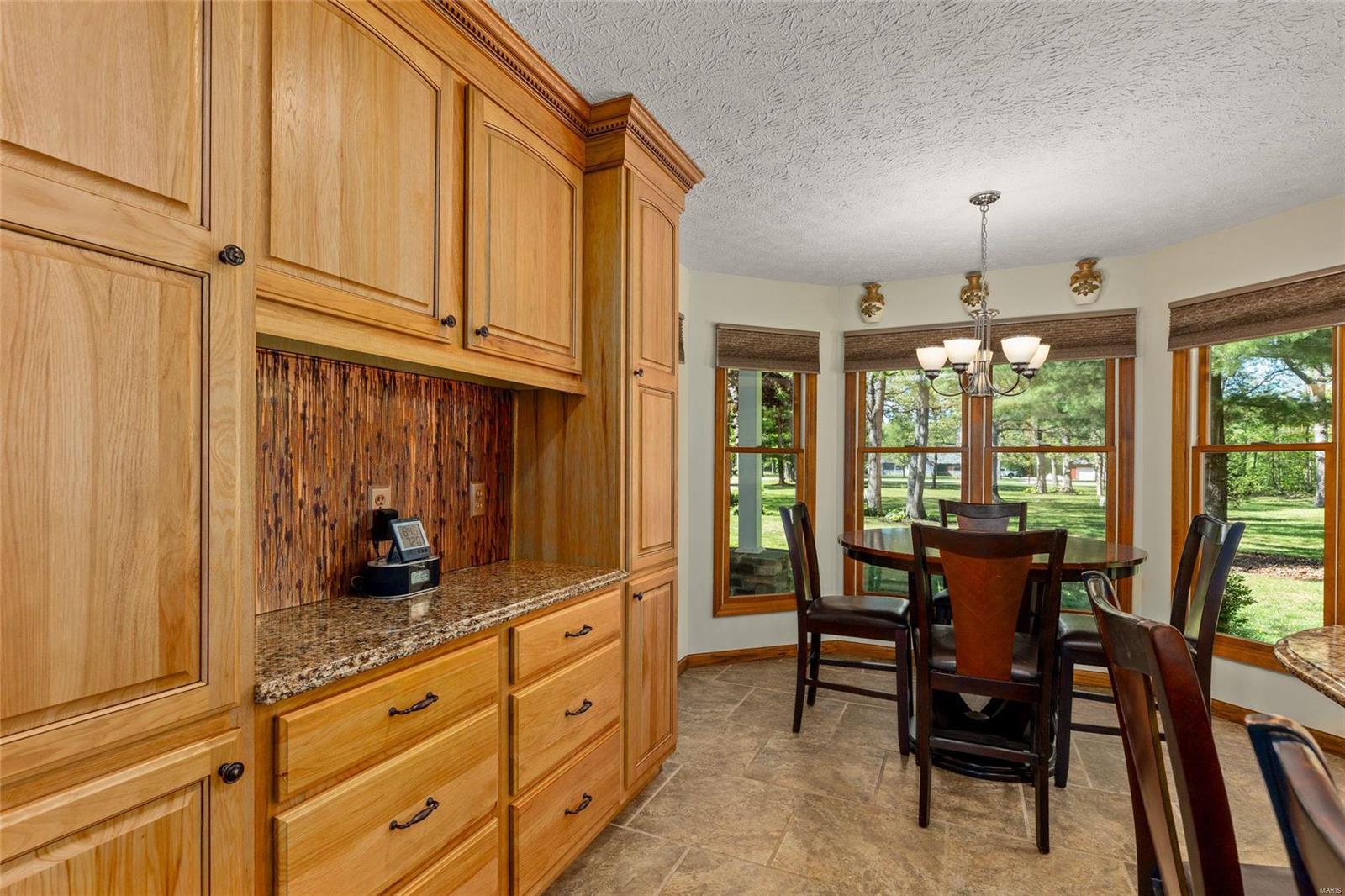 22263 Washer Road Mount Olive, IL 62069 - Photo 15 of 60