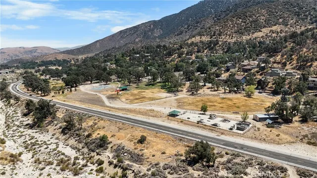 $379,000 | 3905 Oregon Drive, Frazier Park, CA 93225