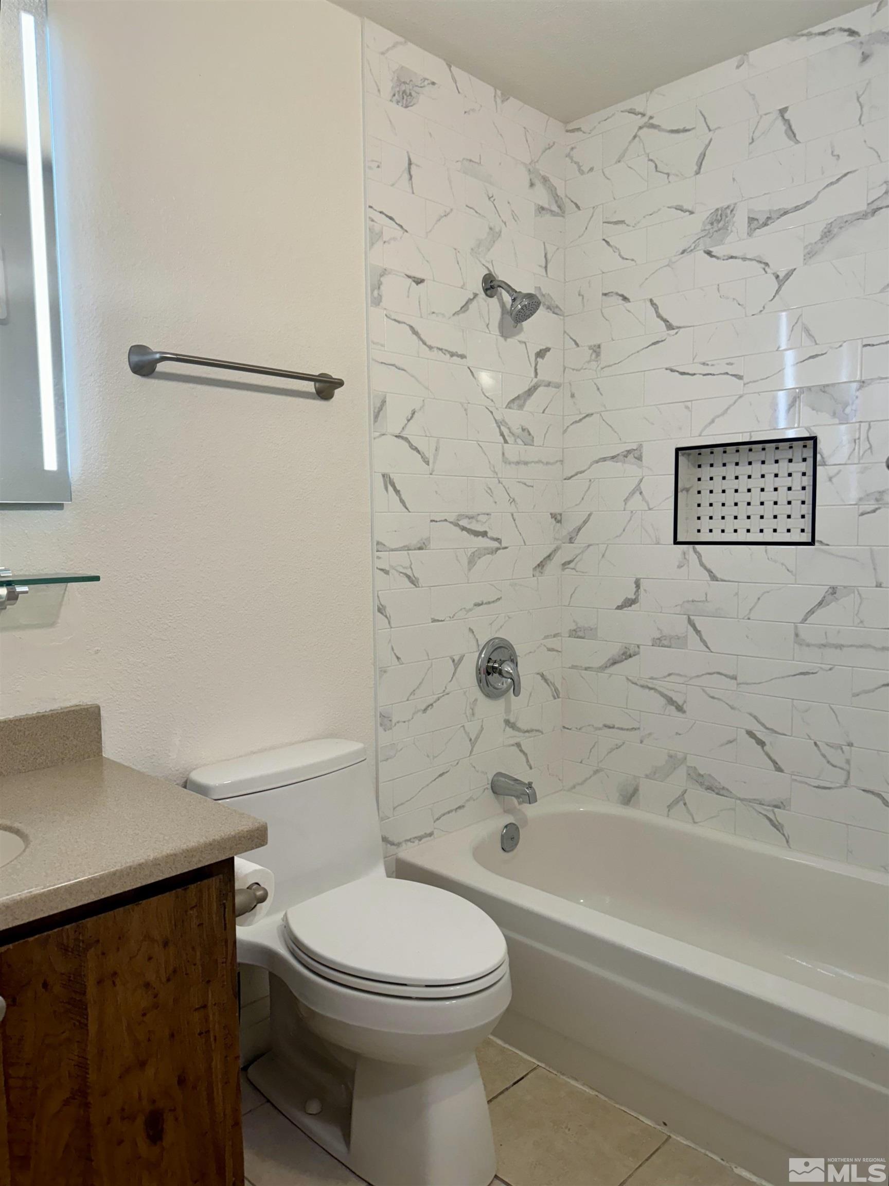 2385 Tripp Drive Reno, NV 89512 - Photo 4 of 13 Photo 4