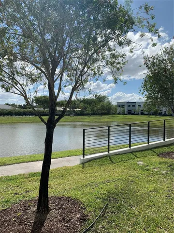 $3,800 | 4428 Northwest 9th Street, Unit 4428, Plantation, FL 33317