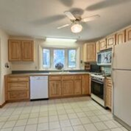 8 Briscoe Road Groveland, MA 01834 - Photo 13 of 28 Gallery Image 13