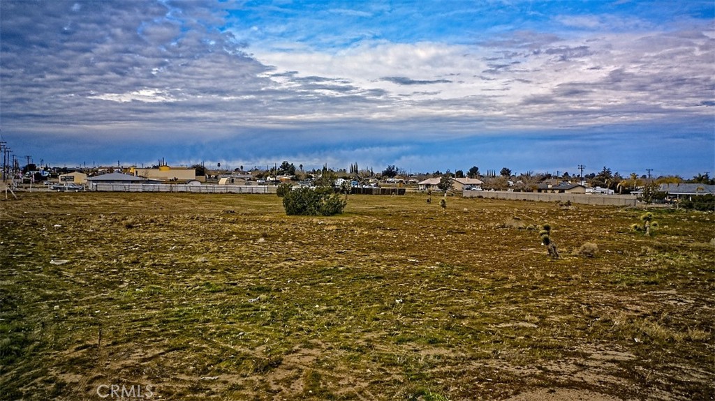 15058 Main Street Hesperia, CA 92345 - Photo 4 of 13