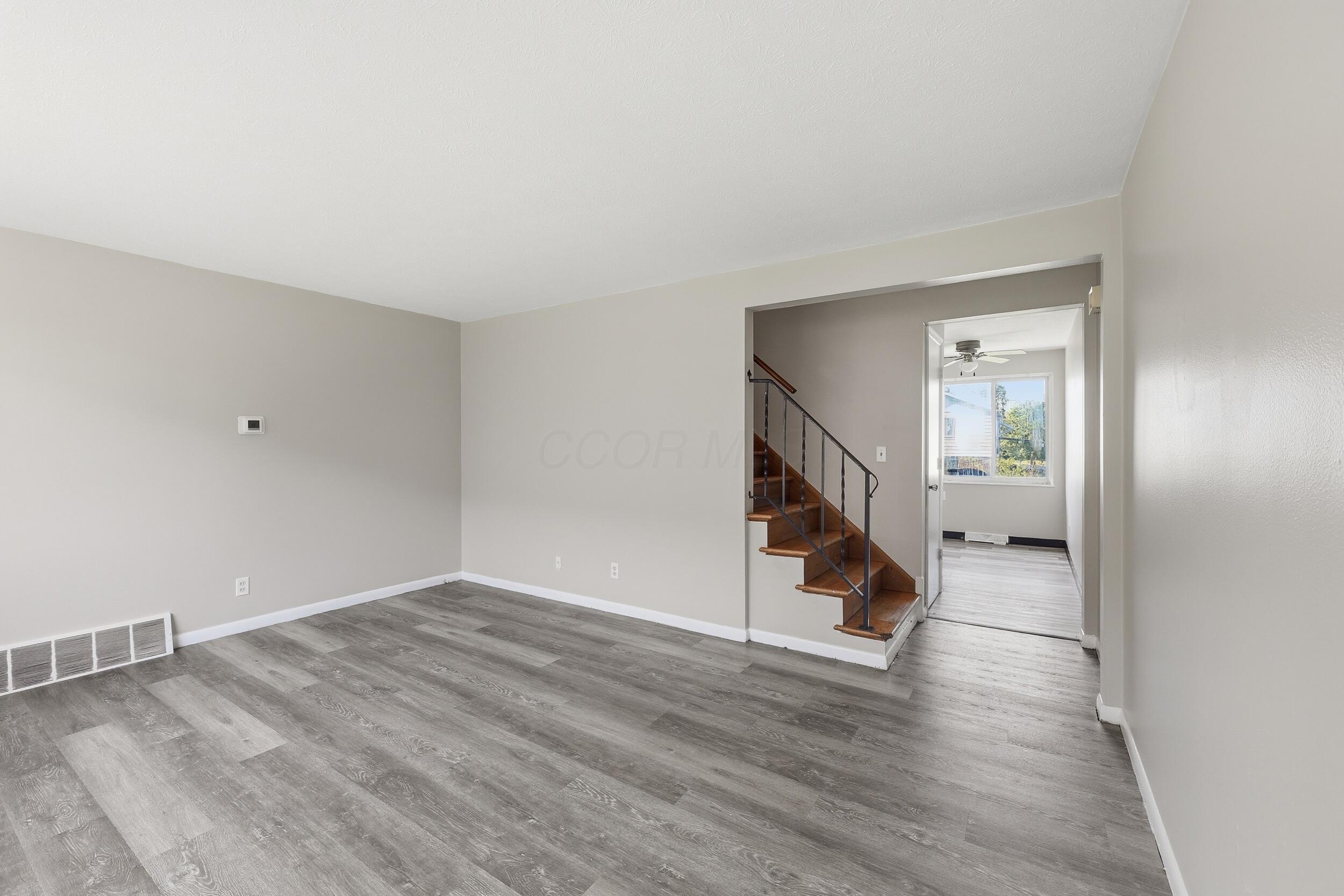 1759 Lonsdale Road, Unit B Columbus, OH 43232 - Photo 3 of 17 Step inside this spacious living room.