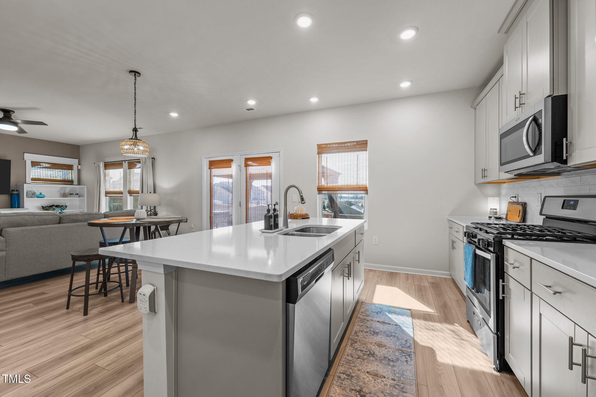 6902 Bedrock Road Mebane, NC 27302 - Photo 10 of 48 Kitchen