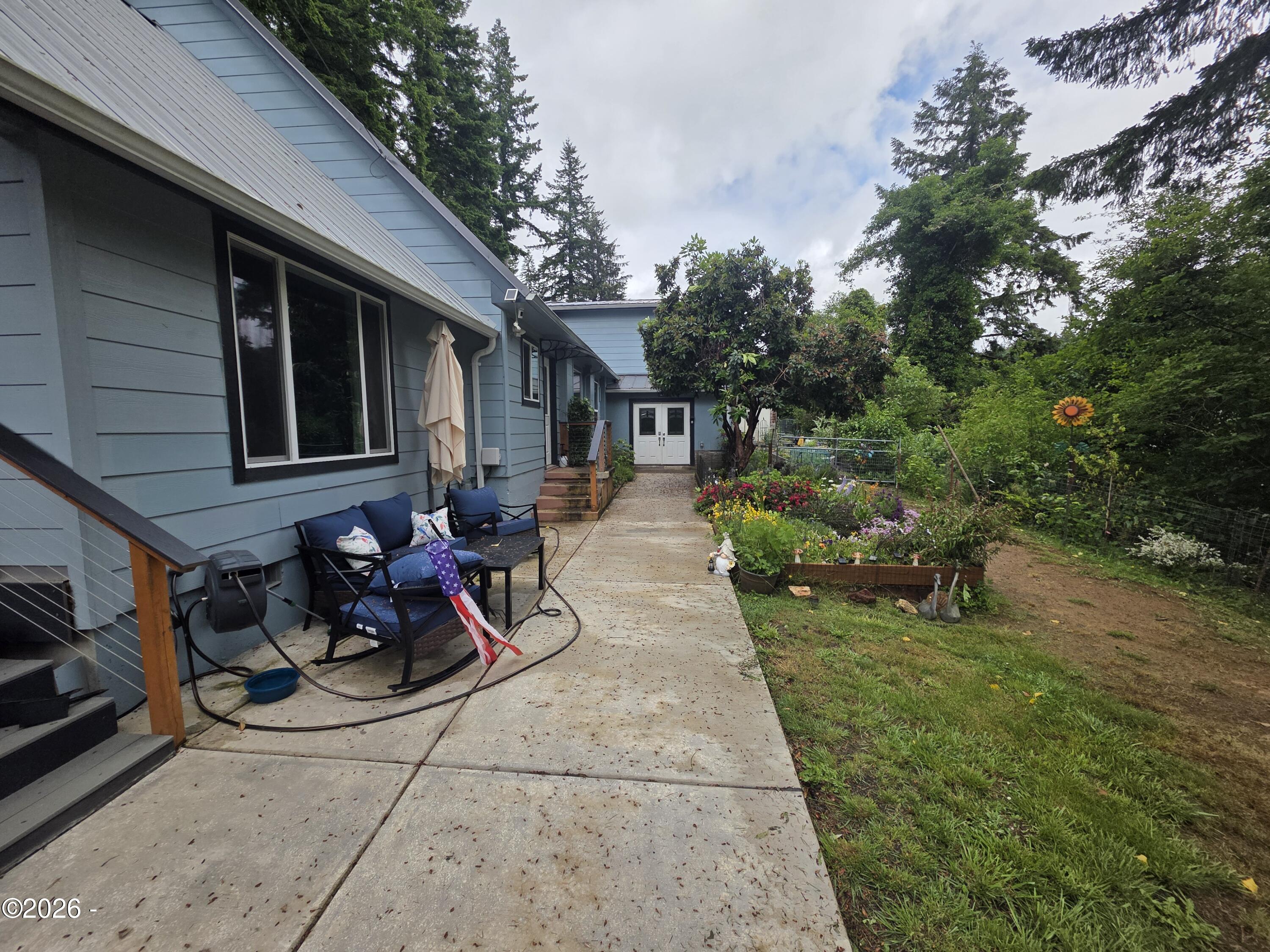 750 Northwest Forestry Road Toledo, OR 97391 - Photo 5 of 84