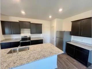 $1,699 | 1049 Riverdale Cove, Jarrell, TX 76537