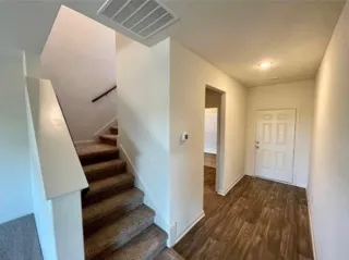 $1,699 | 1049 Riverdale Cove, Jarrell, TX 76537