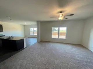 $1,699 | 1049 Riverdale Cove, Jarrell, TX 76537