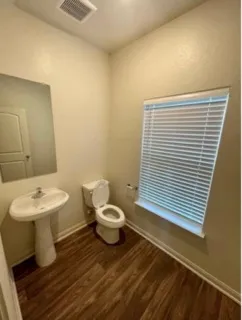 $1,699 | 1049 Riverdale Cove, Jarrell, TX 76537