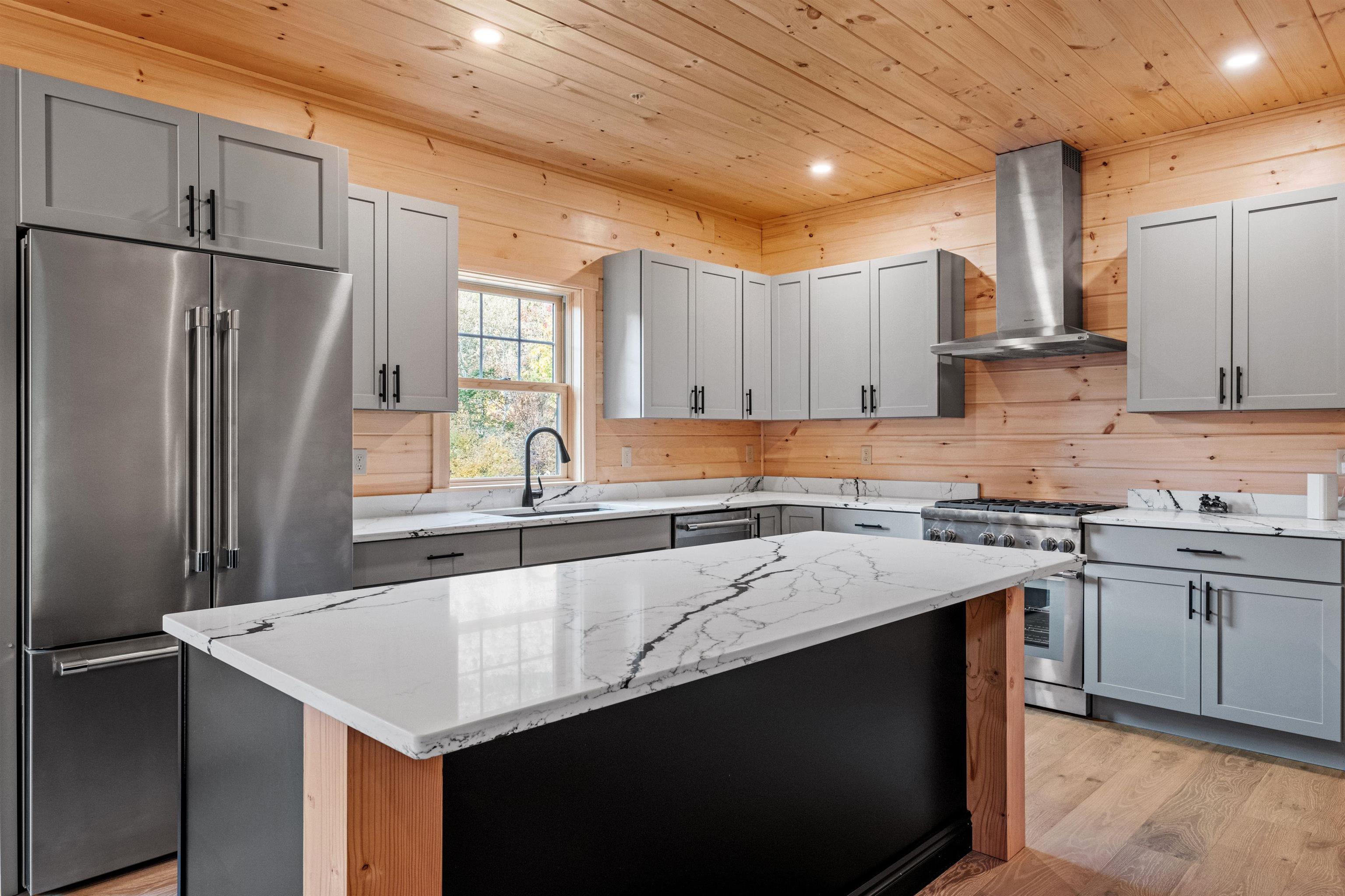 17 Landing Road Lincoln, NH 03251 - Photo 12 of 54