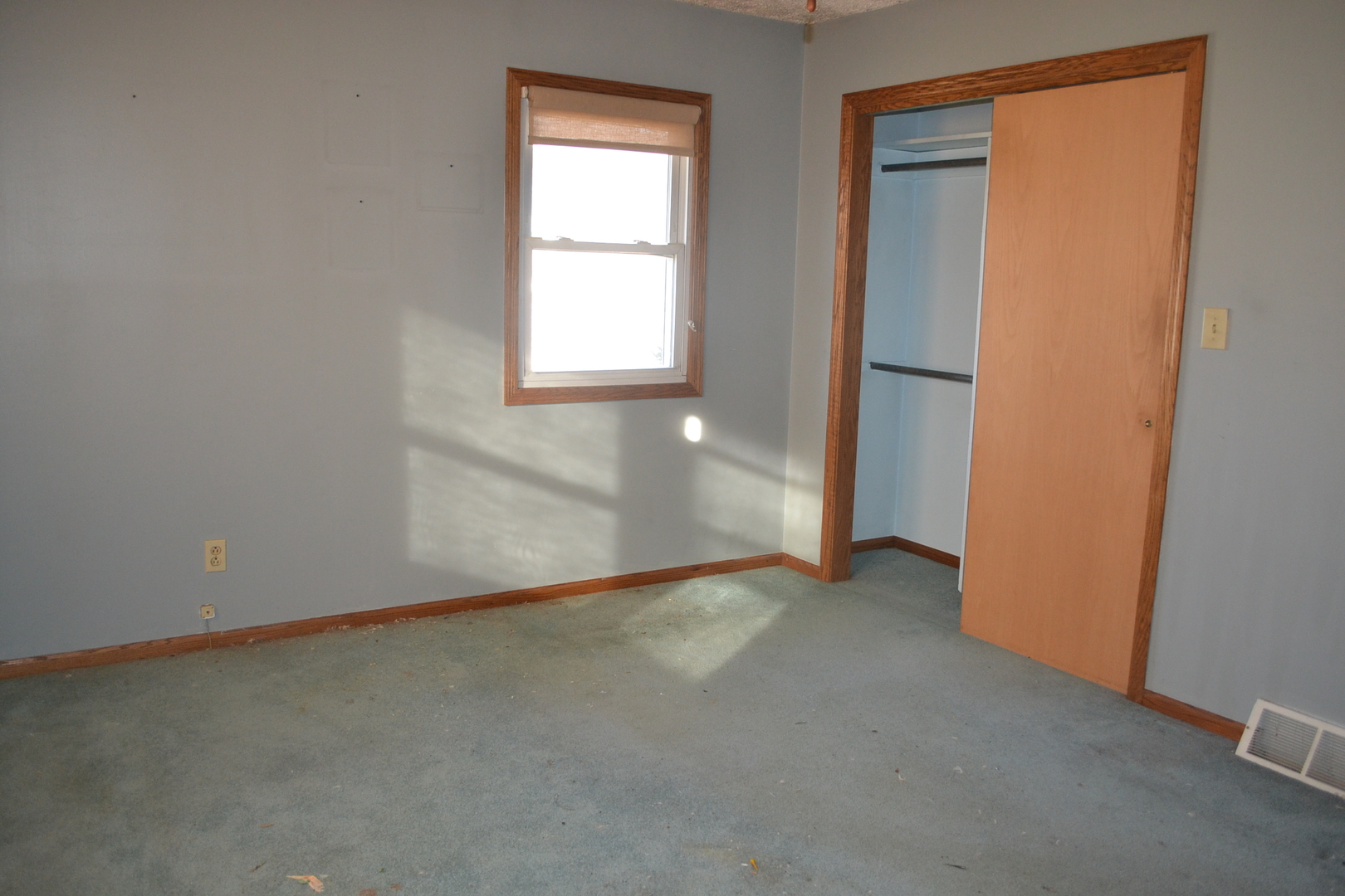 1720 Sharon Road Streator, IL 61364 - Photo 8 of 30