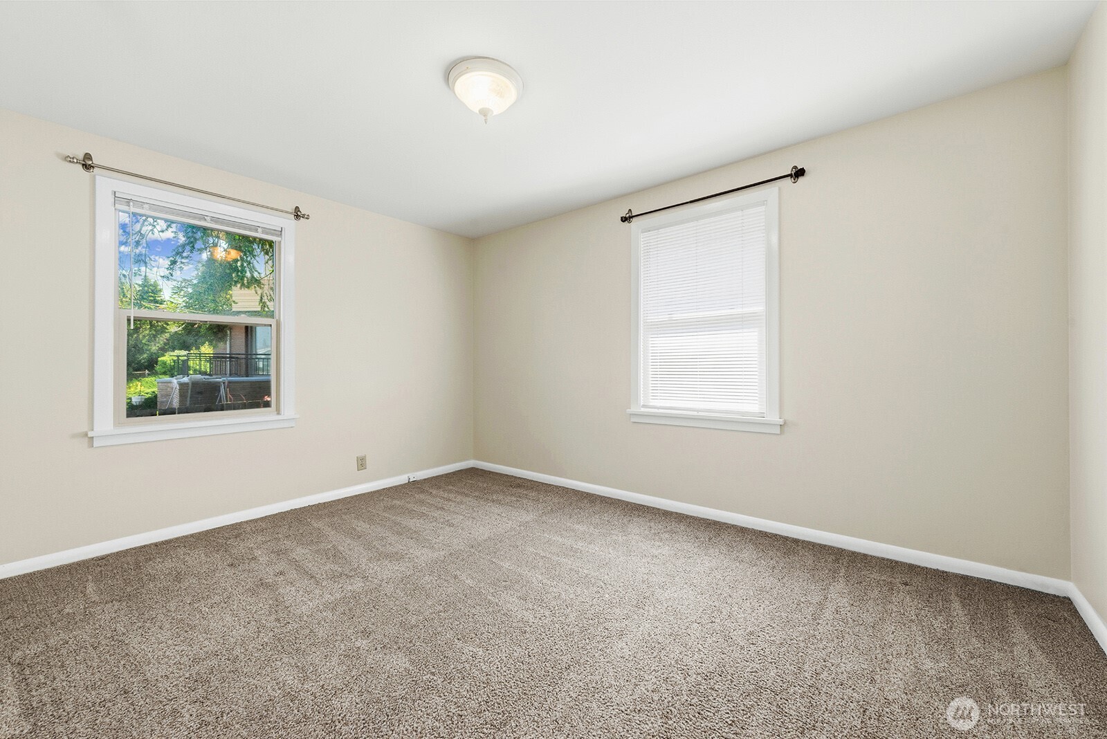 3604 Beach Drive Southwest Seattle, WA 98116 - Photo 18 of 37