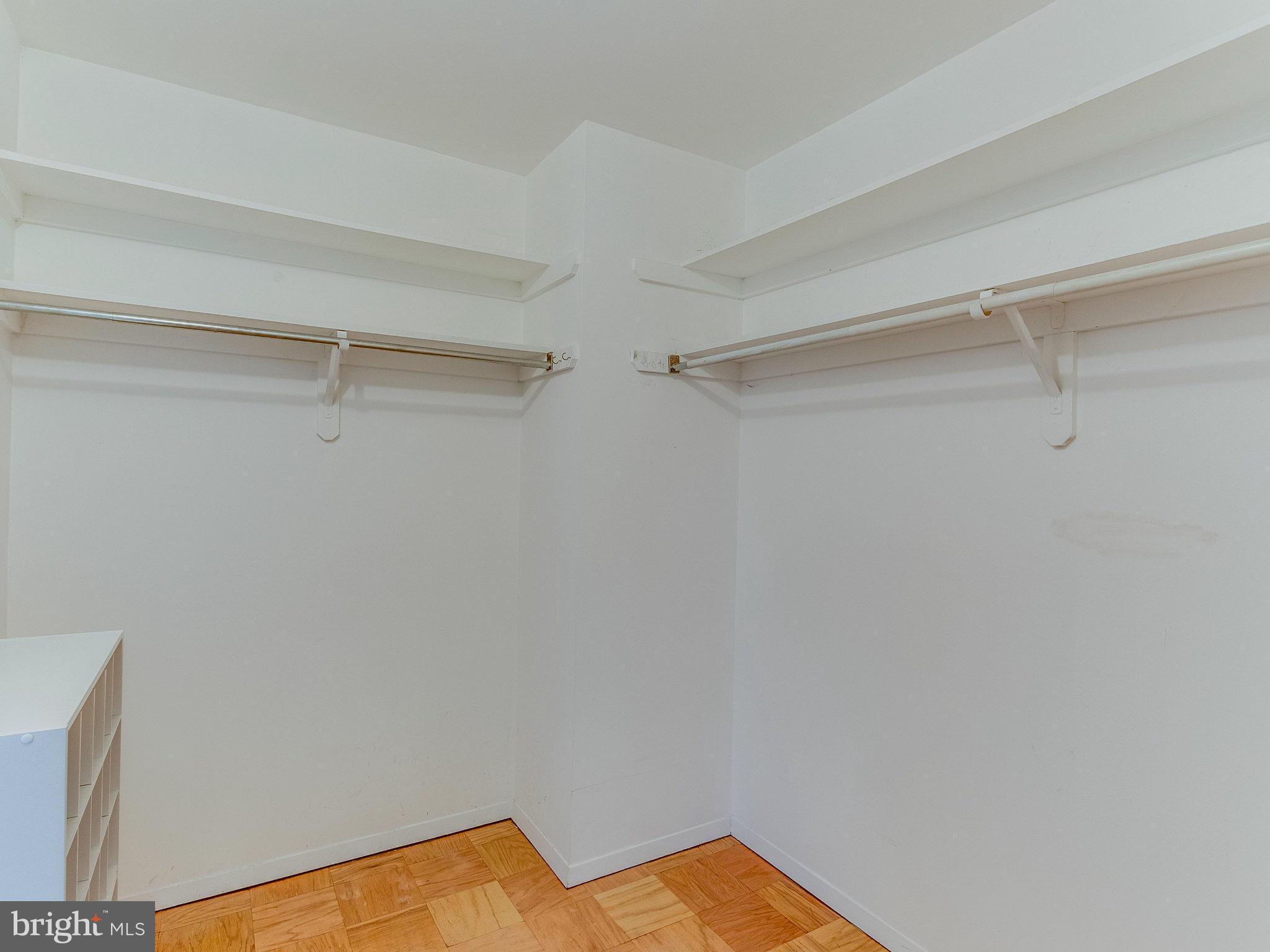 1827 Ivy Oak Square Reston, VA 20190 - Photo 22 of 30 Master Closet