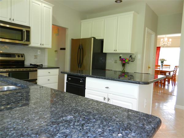 77 Robert Road Marlborough, MA 01752 - Photo 6 of 25 Gallery Image 6