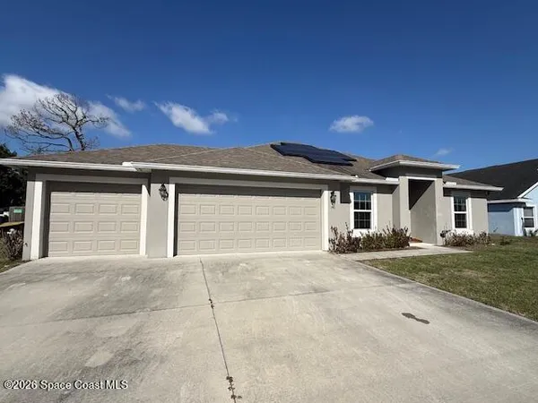 $2,200 | 140 Nadell Avenue Northwest, Palm Bay, FL 32907