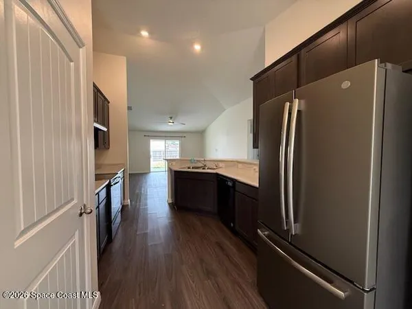$2,200 | 140 Nadell Avenue Northwest, Palm Bay, FL 32907