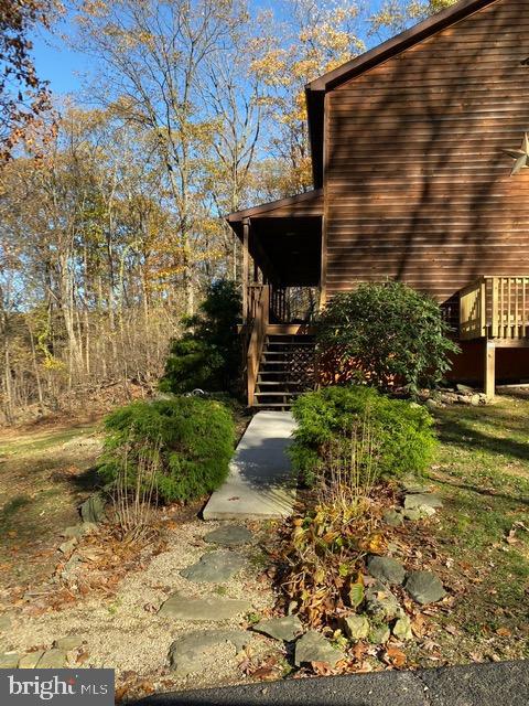 13545 Ritchie Road Cascade, MD 21719 - Photo 3 of 40