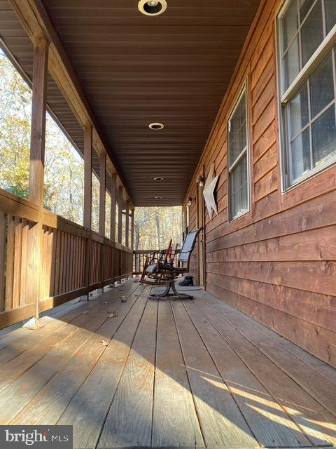 13545 Ritchie Road Cascade, MD 21719 - Photo 6 of 40