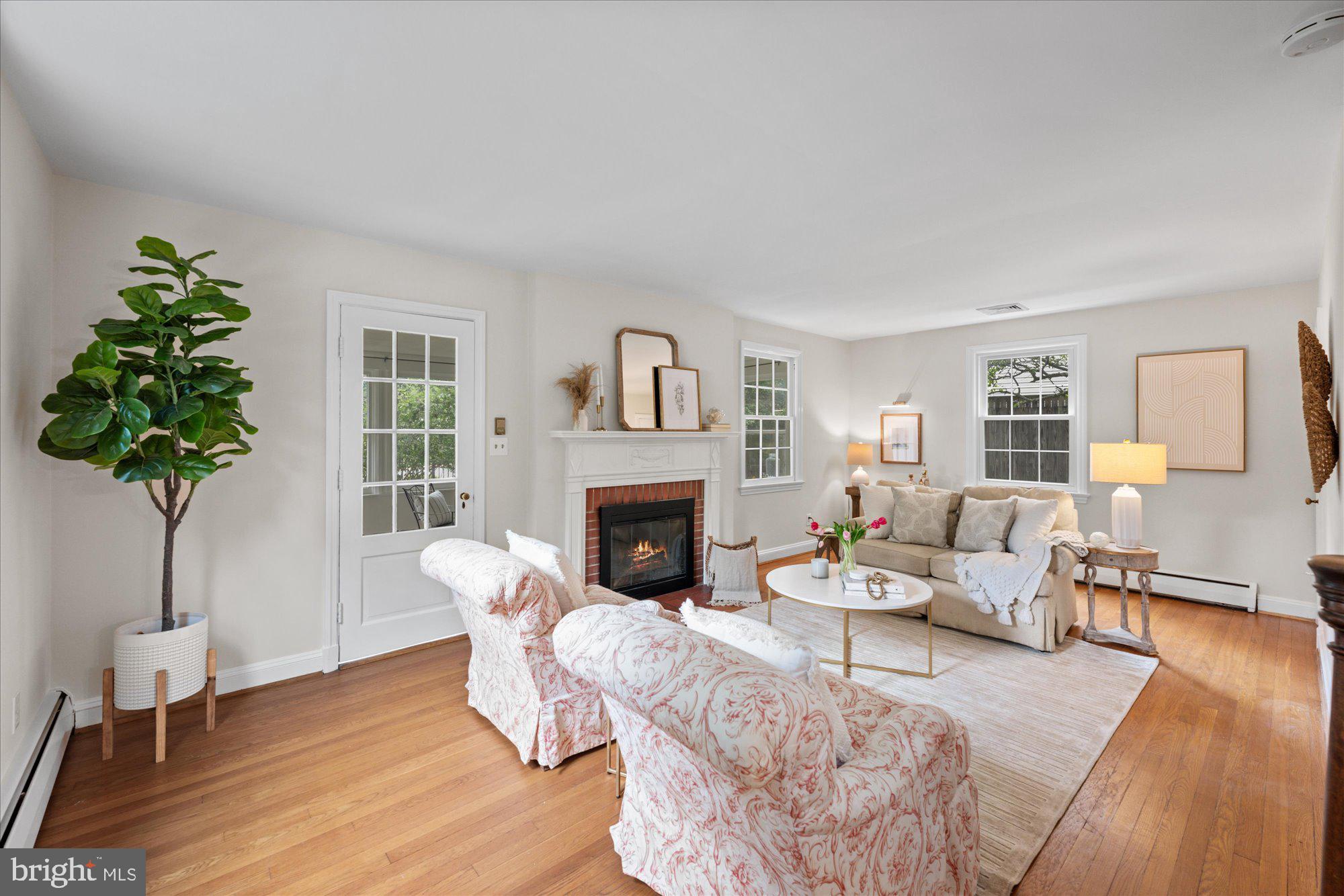 100 Aberdeen Road Rockville, MD 20850 - Photo 4 of 24