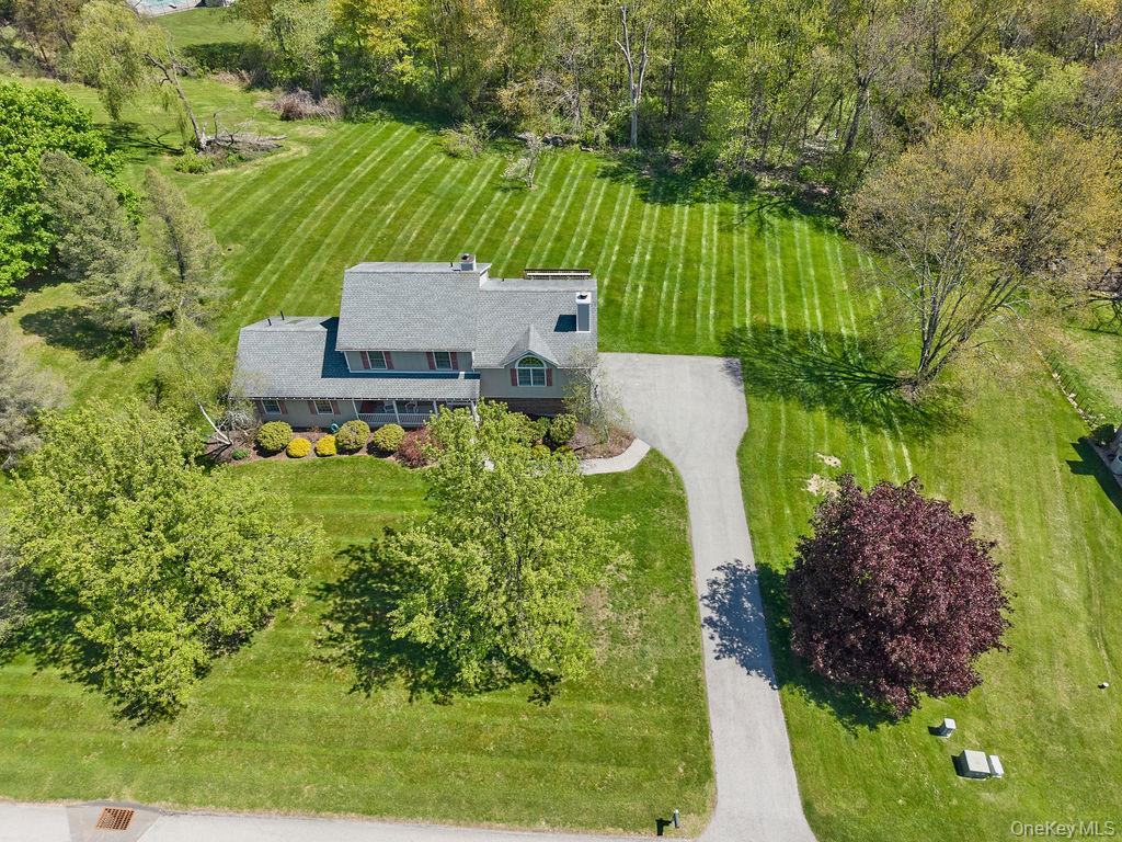 15 Red Hawk Hollow Road Wappingers Falls, NY 12590 - Photo 4 of 30