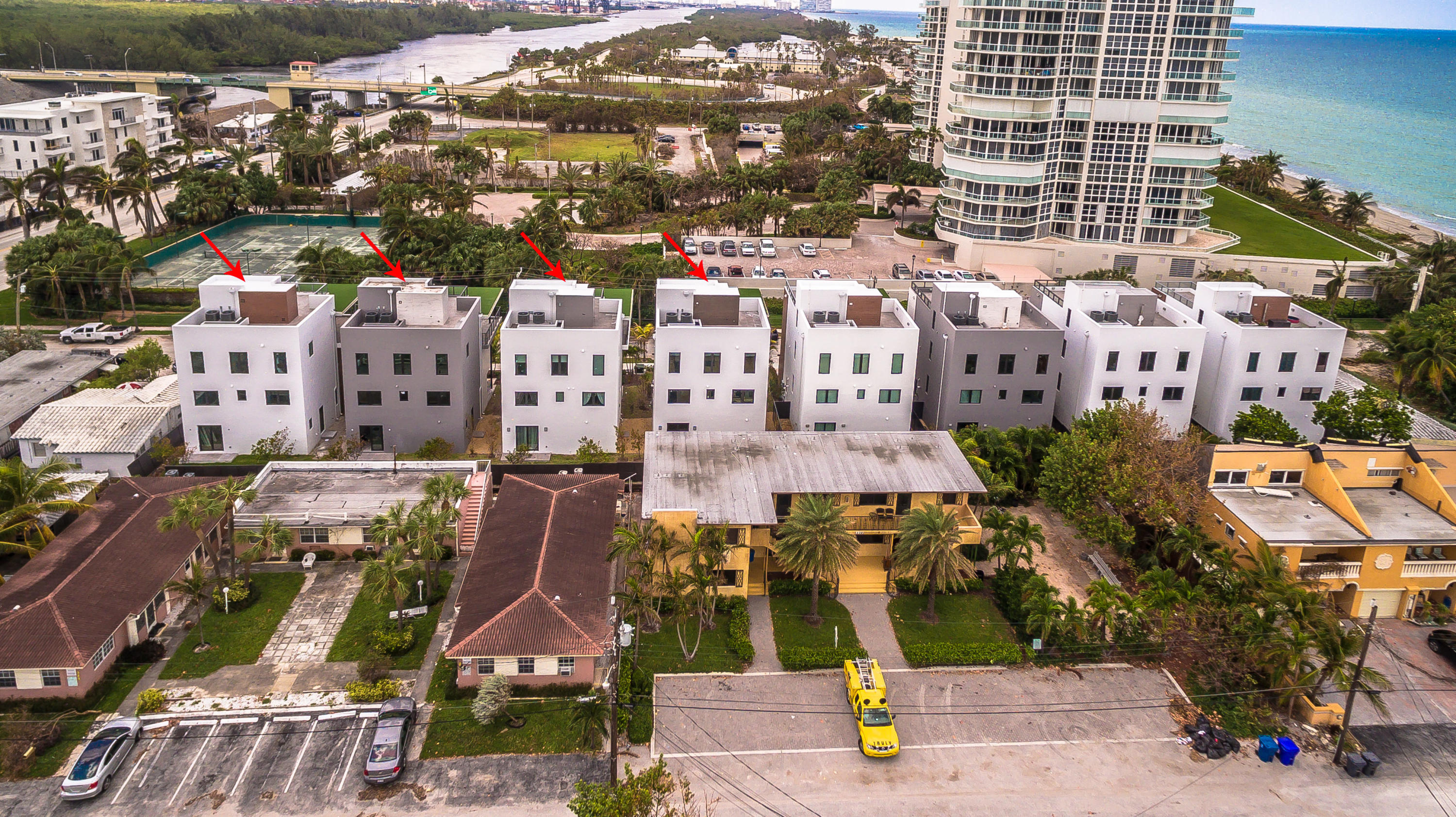 340 Balboa Street Hollywood, FL 33019 - Photo 3 of 112 340 Balboa St Hollywood FL-print-131-126