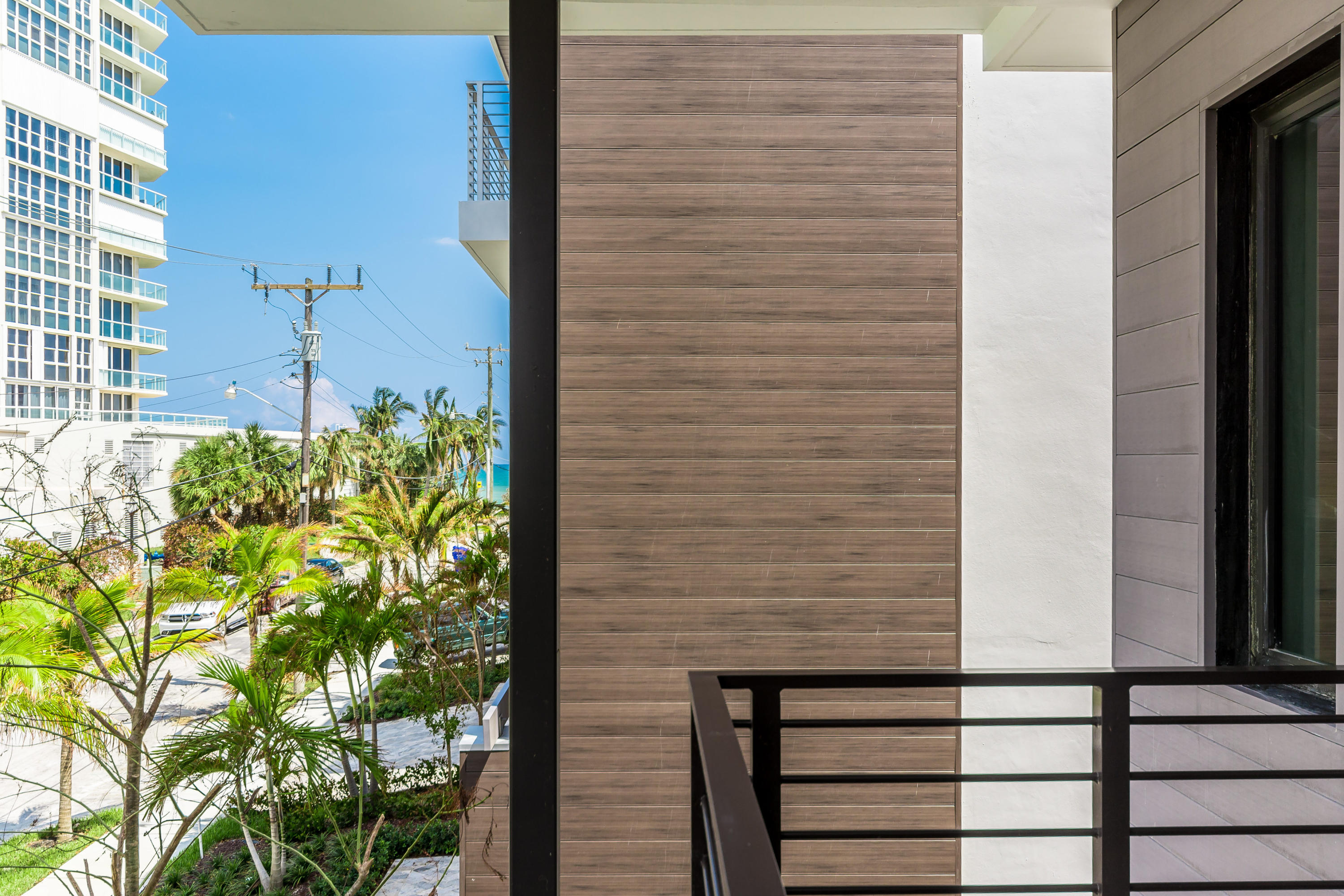 340 Balboa Street Hollywood, FL 33019 - Photo 40 of 112 340 Balboa St Hollywood FL-print-047-12-