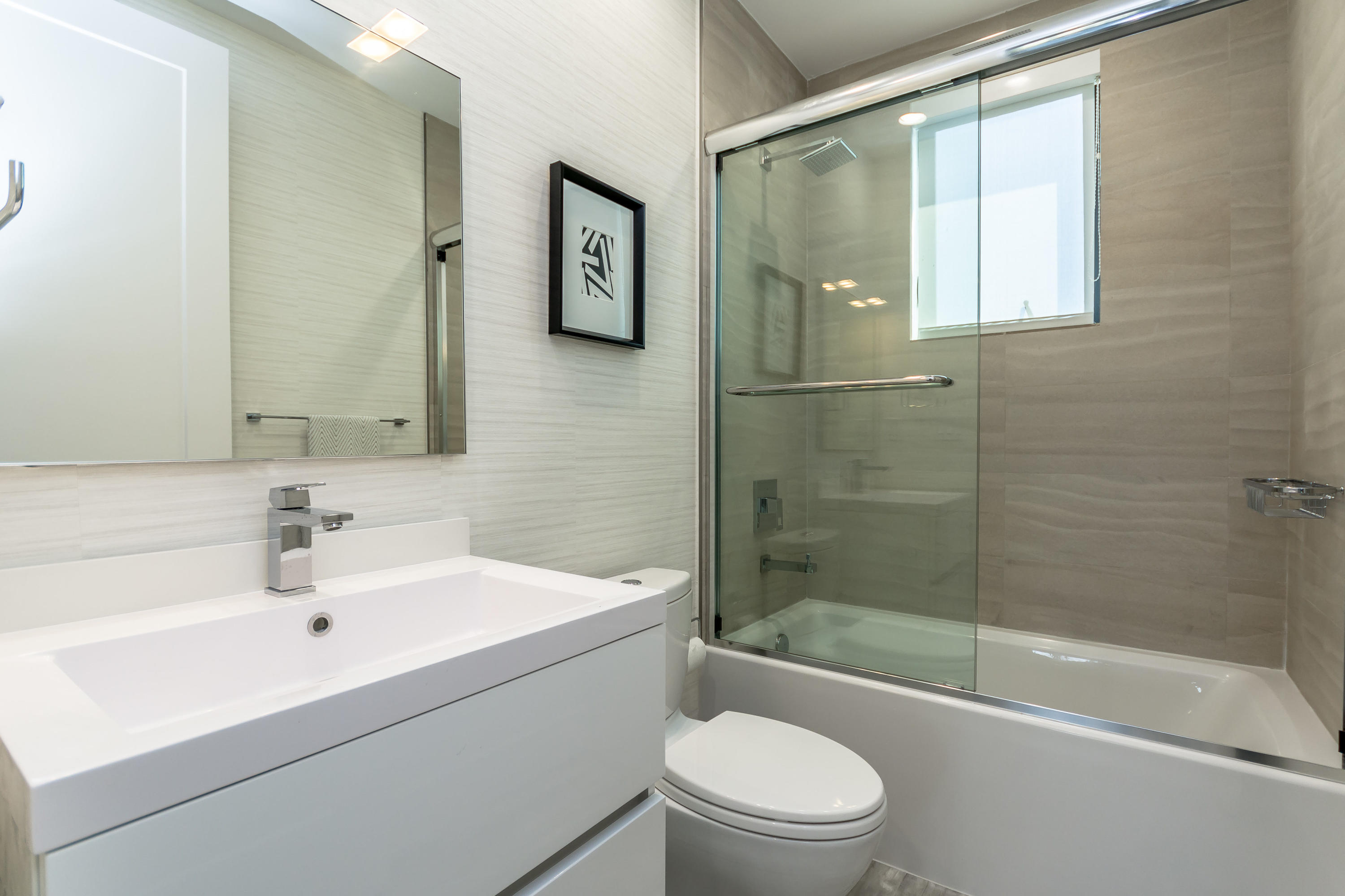 340 Balboa Street Hollywood, FL 33019 - Photo 42 of 112 340 Balboa St Hollywood FL-print-049-83-