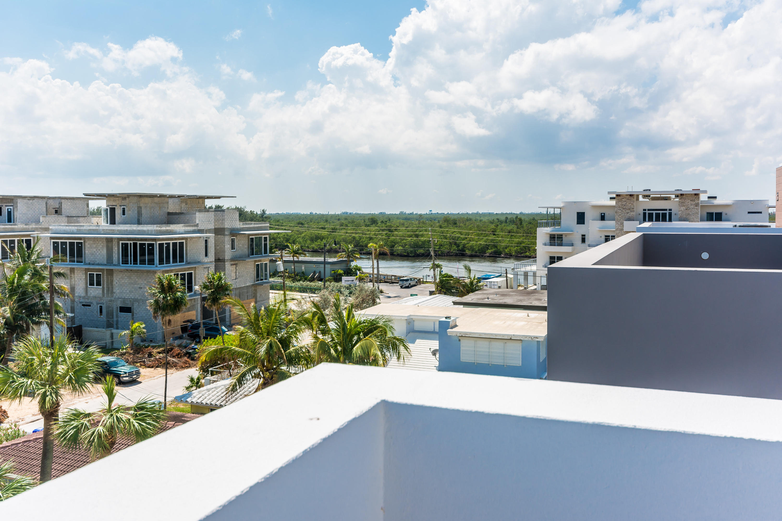 340 Balboa Street Hollywood, FL 33019 - Photo 80 of 112 340 Balboa St Hollywood FL-print-090-63-