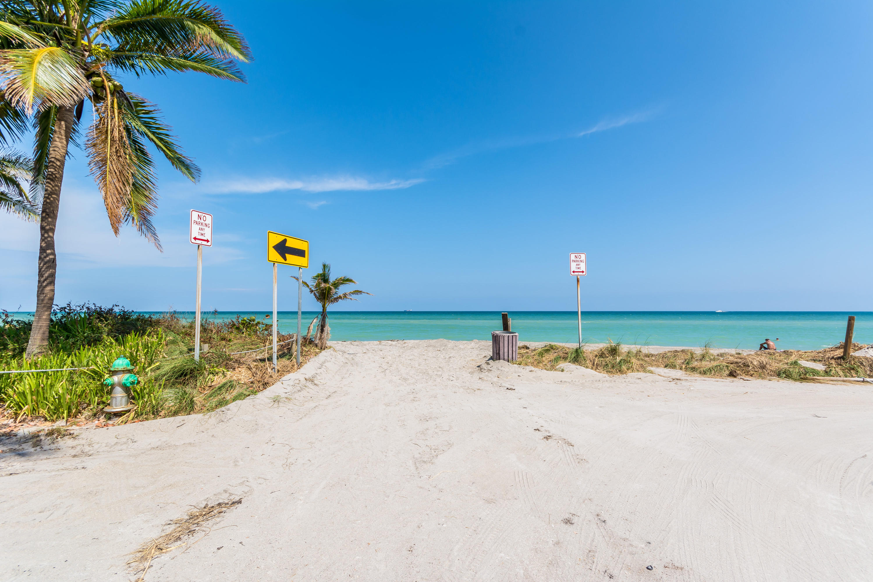 340 Balboa Street Hollywood, FL 33019 - Photo 97 of 112 340 Balboa St Hollywood FL-print-107-103