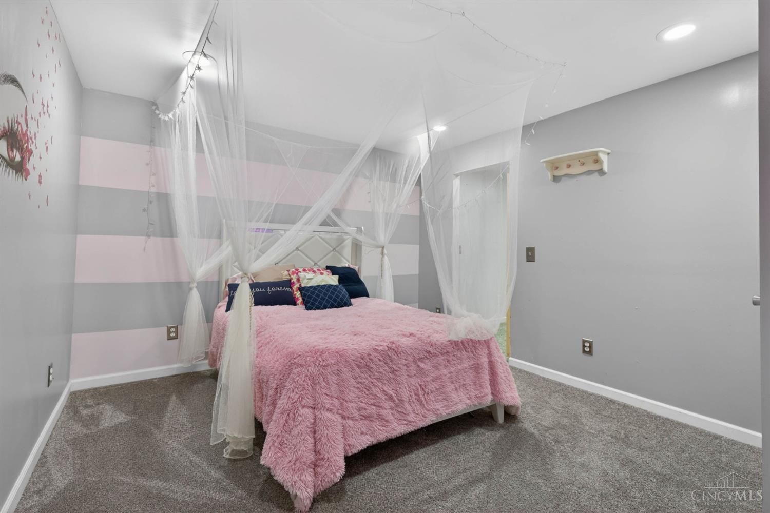 621 Orient Way Hamilton, OH 45013 - Photo 37 of 46
