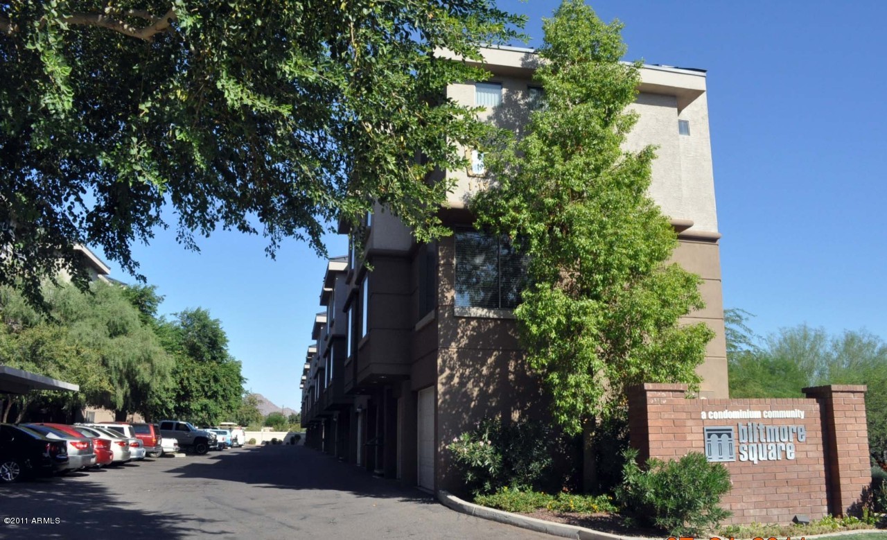 1701 East Colter Street, Unit 1 Phoenix, AZ 85016 - Photo 2 of 5 Side view