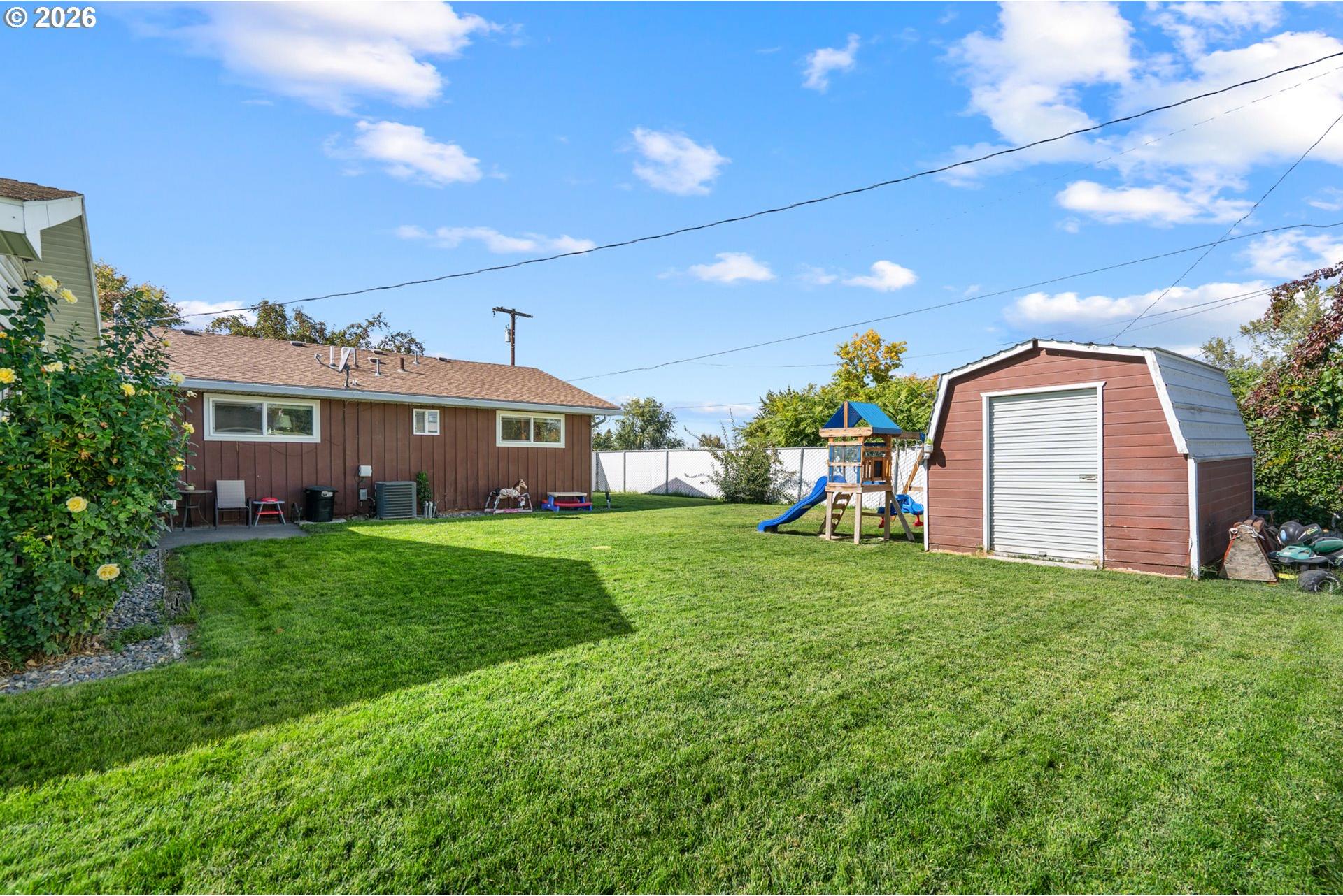 905 Southwest 4th Street Hermiston, OR 97838 - Photo 7 of 30 Gallery Image 7