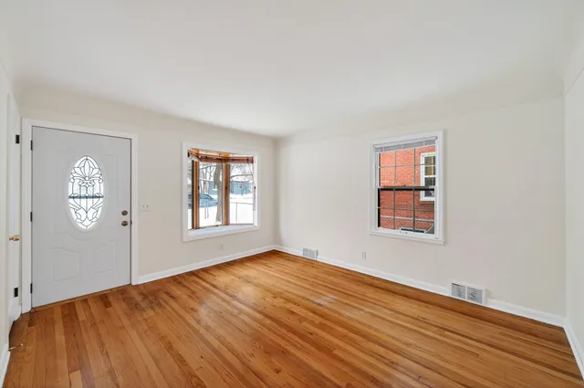 $272,500 | 4950 5th Street Northeast, Columbia Heights, MN 55421