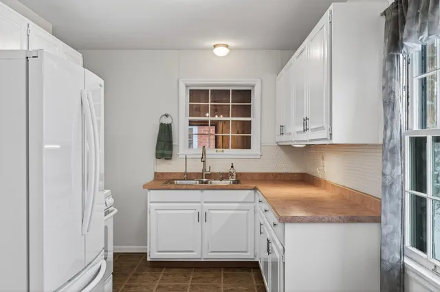 $272,500 | 4950 5th Street Northeast, Columbia Heights, MN 55421