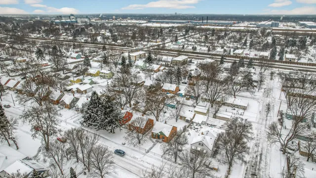 $272,500 | 4950 5th Street Northeast, Columbia Heights, MN 55421