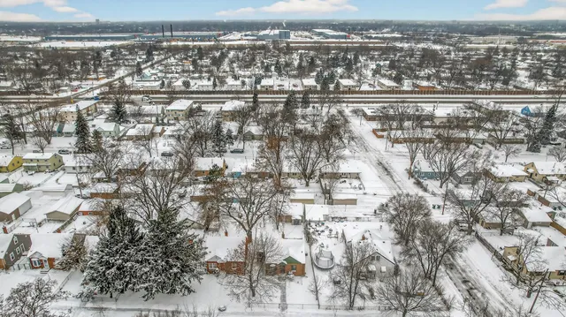 $272,500 | 4950 5th Street Northeast, Columbia Heights, MN 55421