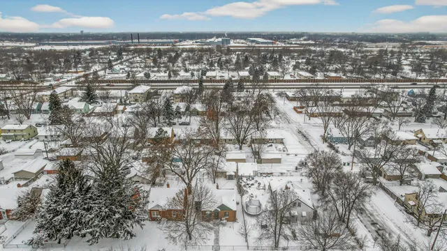 $272,500 | 4950 5th Street Northeast, Columbia Heights, MN 55421